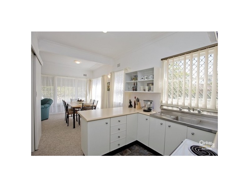 33 Dowling Street, Nelson Bay NSW 2315