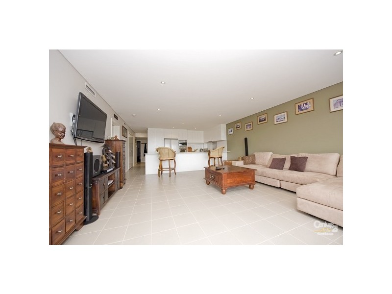 3/6-10 Market Street, Fingal Bay NSW 2315