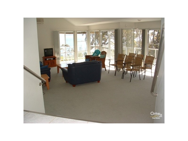 28 Thurlow Ave, Nelson Bay NSW 2315