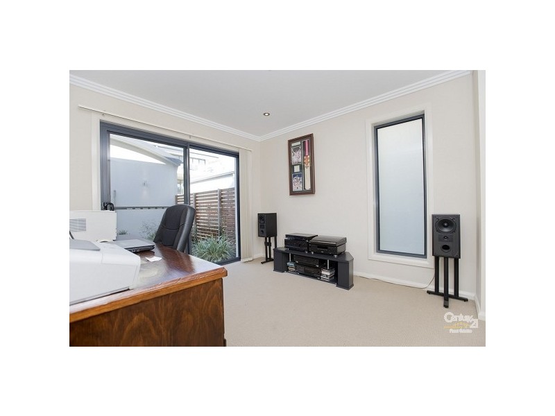 2 / 28-30 Cromarty Road,, Soldiers Point NSW 2317