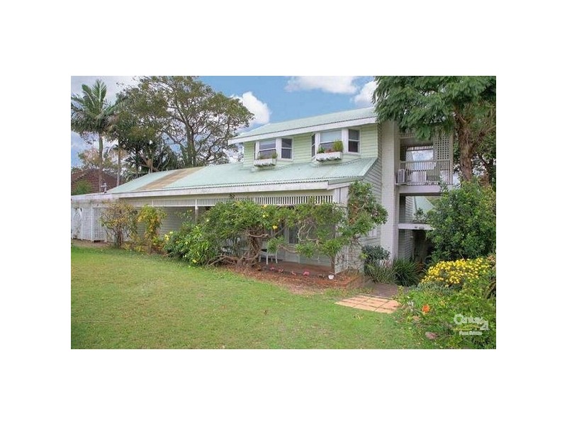 35 Thurlow Ave, Nelson Bay NSW 2315
