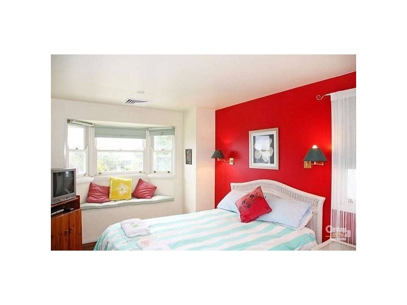 35 Thurlow Ave, Nelson Bay NSW 2315