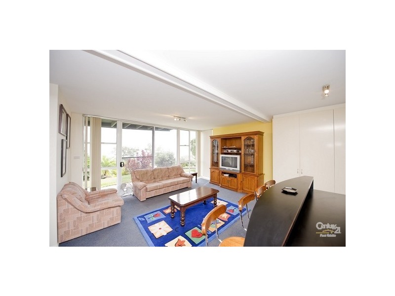 17 Wallawa Road, Nelson Bay NSW 2315