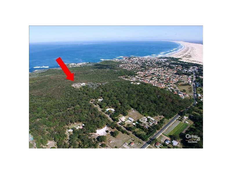 10 Clark Street, Anna Bay NSW 2316