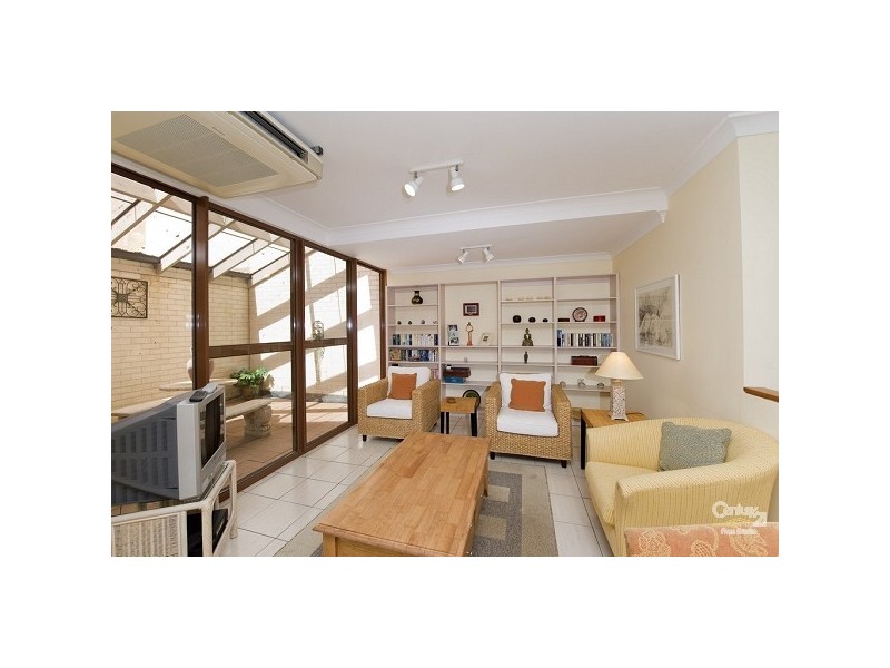 17/4 Cromarty Road, Soldiers Point NSW 2317
