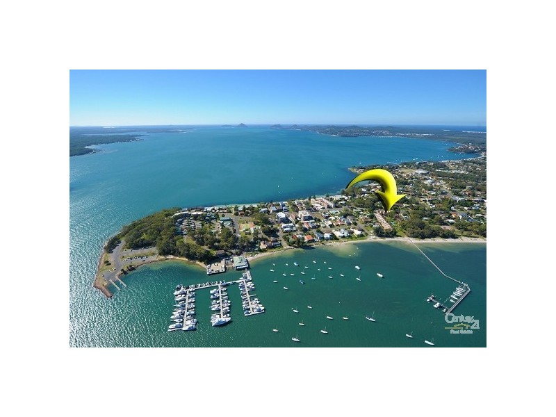 17/4 Cromarty Road, Soldiers Point NSW 2317