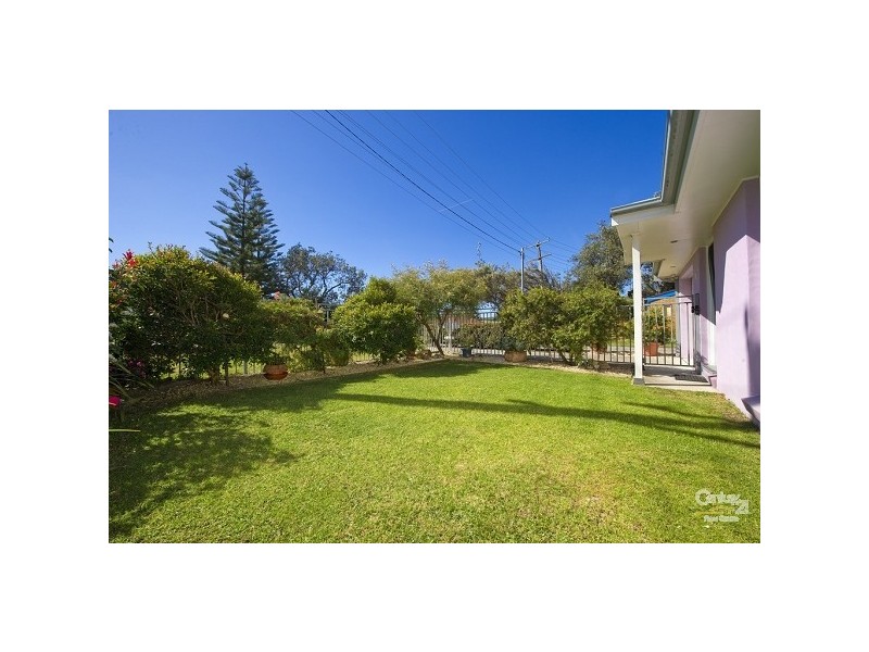 10 Scott Street, Anna Bay NSW 2316