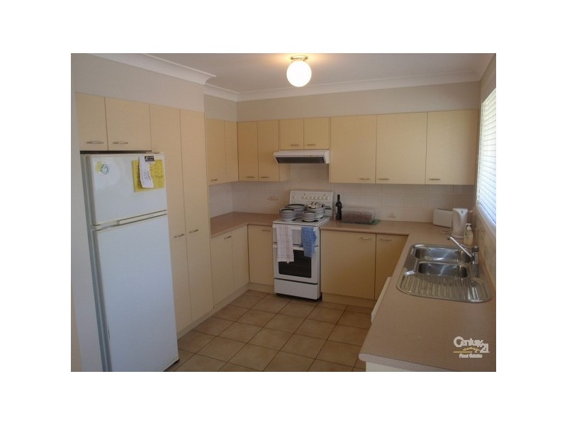 2/3 Whitesands Road, Fingal Bay NSW 2315