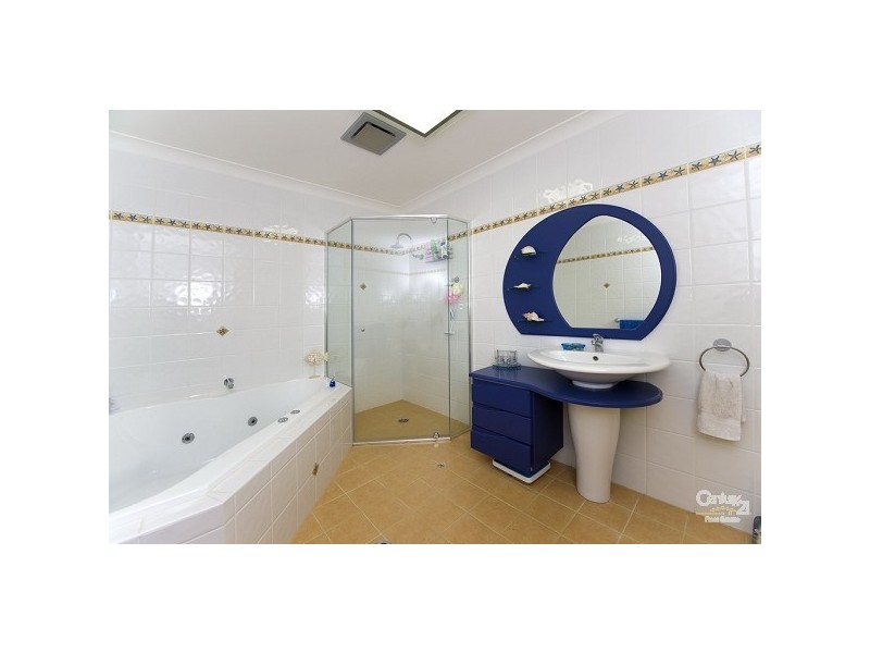 5 Kings Court, Soldiers Point NSW 2317