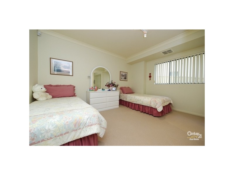 5 Wollomi Avenue, Nelson Bay NSW 2315