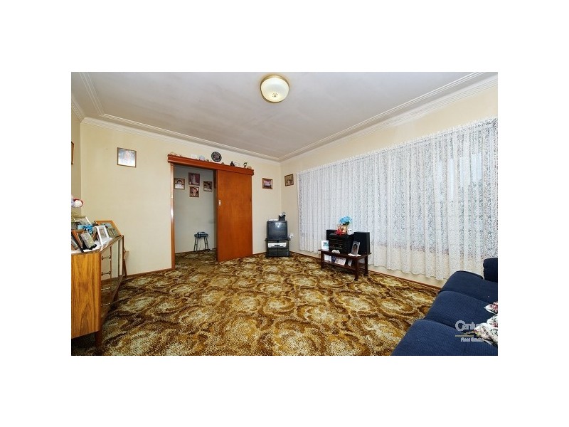 24 Kent Gardens, Soldiers Point NSW 2317