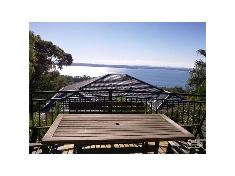 3B WOLLOMI AVENUE, Nelson Bay NSW 2315