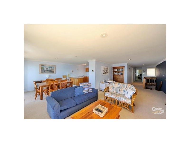 9/111 Soldiers Point Road, Soldiers Point NSW 2317