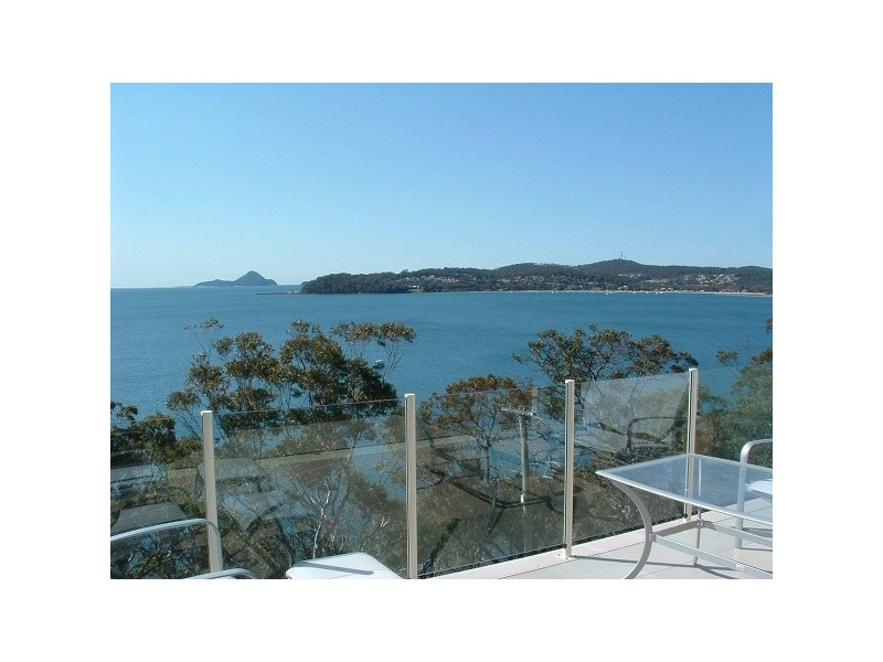 1/54 Randall Dr, Salamander Bay NSW 2317
