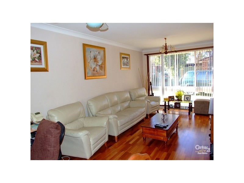 6/7 Woodvale Close, Plumpton NSW 2761