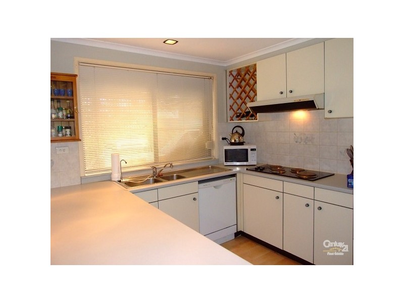 18 Verrills Grove, Oakhurst NSW 2761