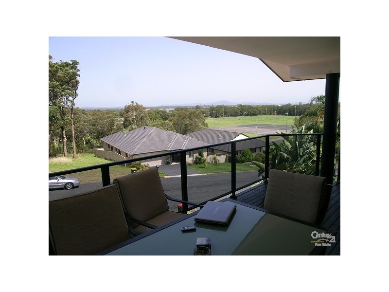 6 Timbertops Avenue, Forster NSW 2428