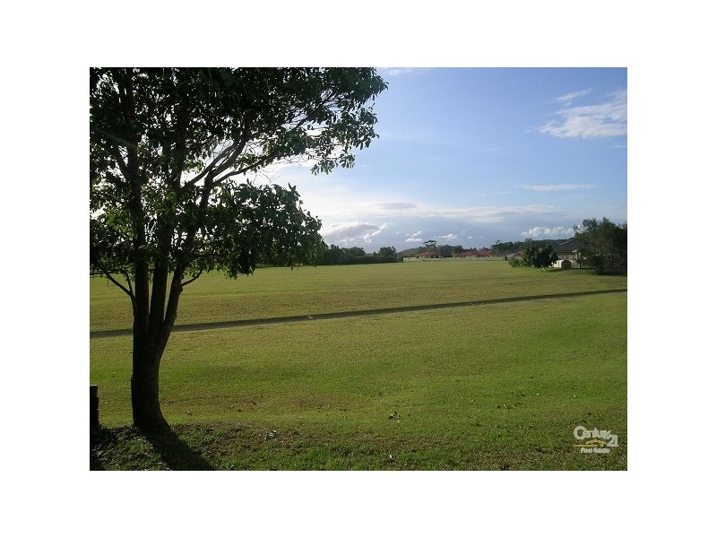 15 Eyre Crescent, Forster NSW 2428