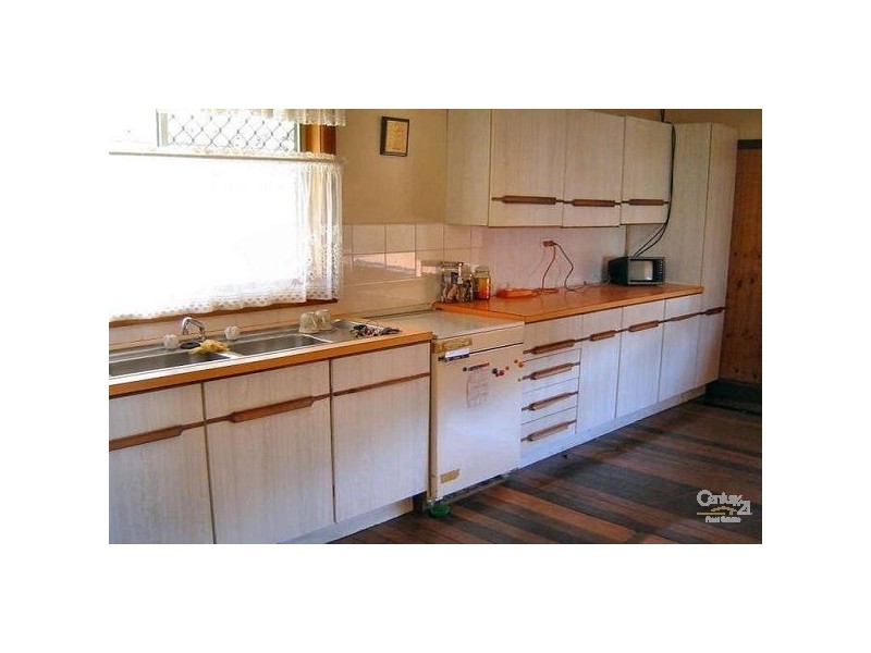 13 Macintosh Street, Forster NSW 2428