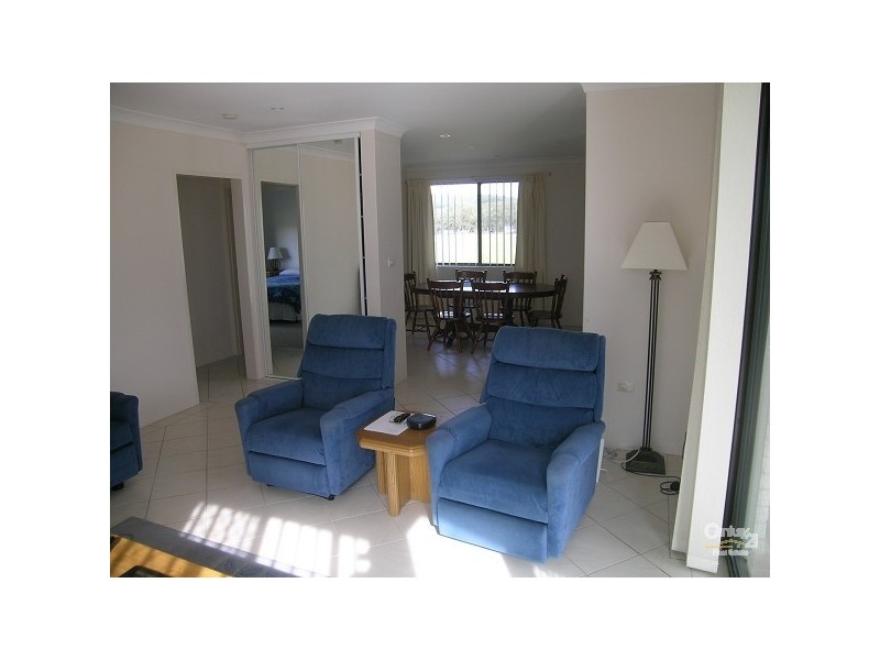 6/88-90 Head Street, Forster NSW 2428