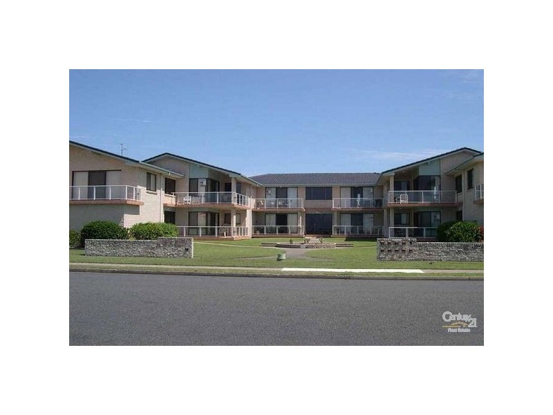 6/88-90 Head Street, Forster NSW 2428