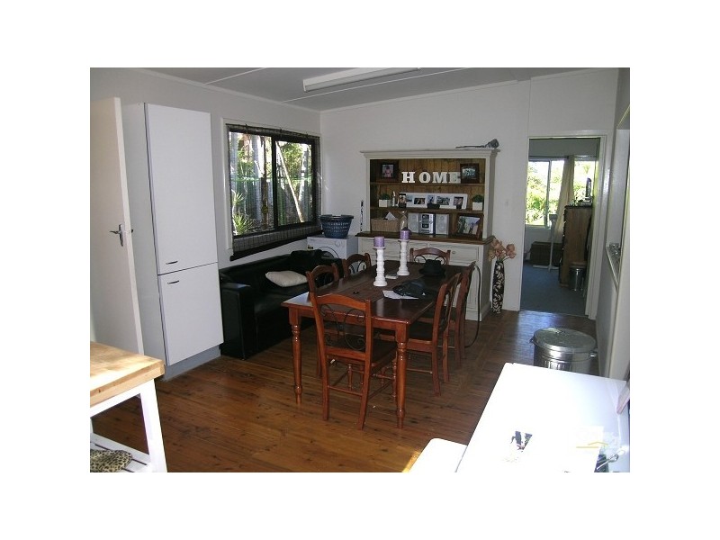 24 Pipers Bay Drive, Forster NSW 2428