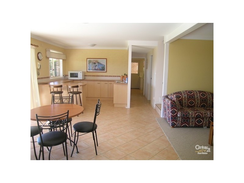 3 Curlew Close, Forster NSW 2428