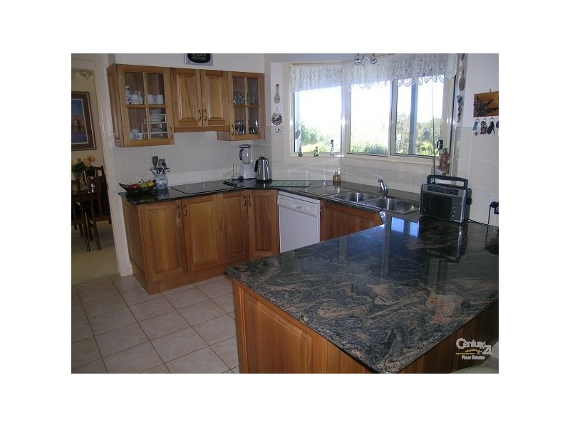 33 Hawaii Avenue, Forster NSW 2428