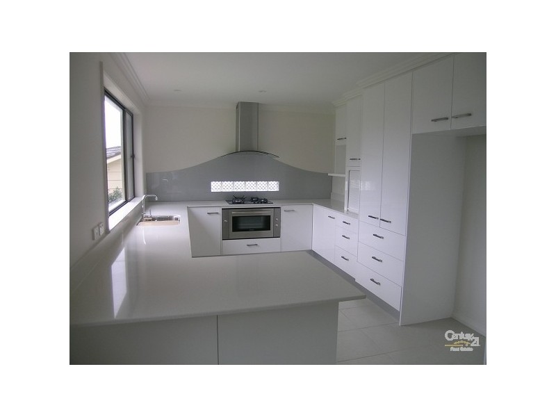 25 Lake Vista Crescent, Forster NSW 2428