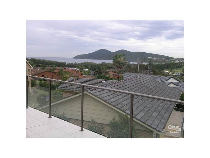25 Lake Vista Crescent, Forster NSW 2428