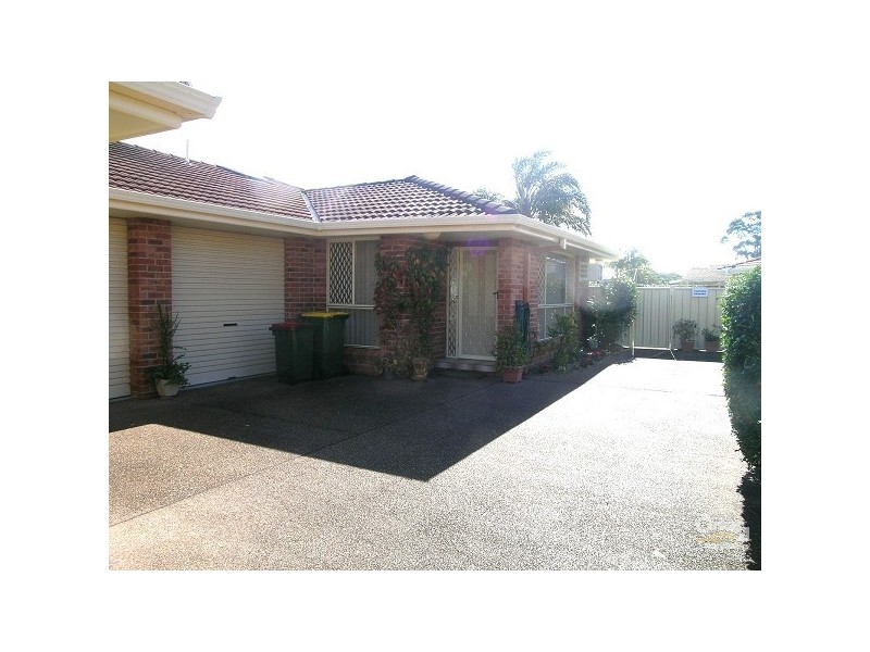 2/11 Bright Street, Forster NSW 2428