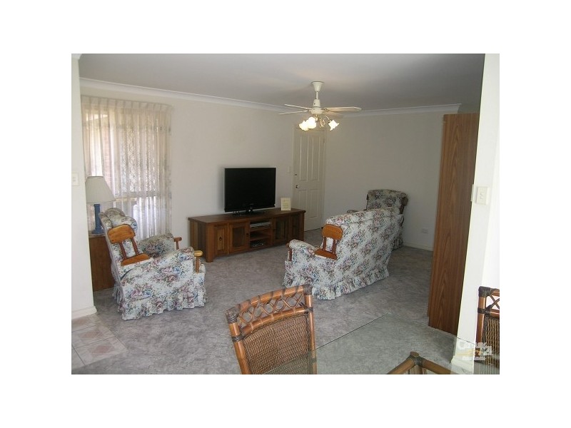 2/11 Bright Street, Forster NSW 2428