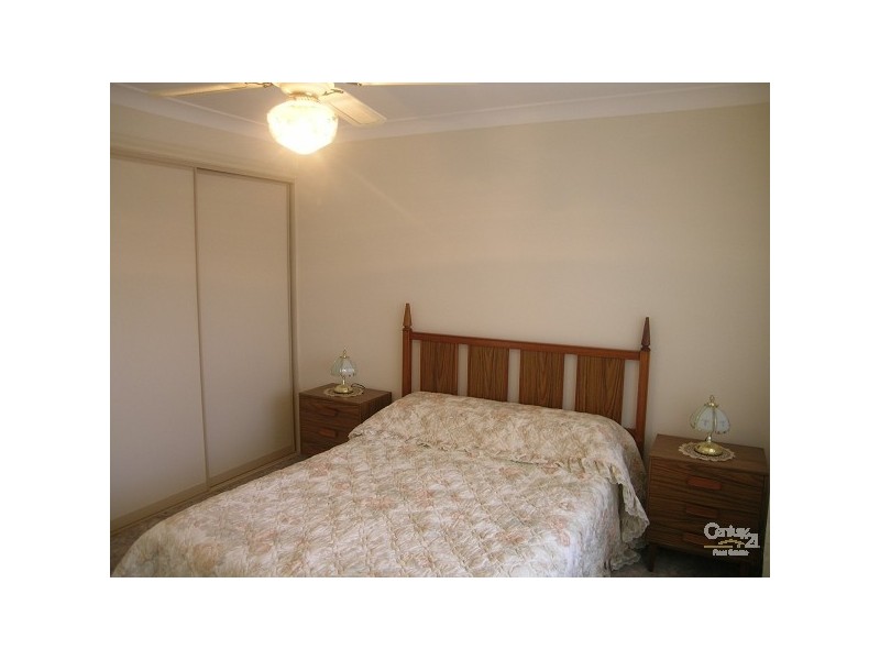 2/11 Bright Street, Forster NSW 2428