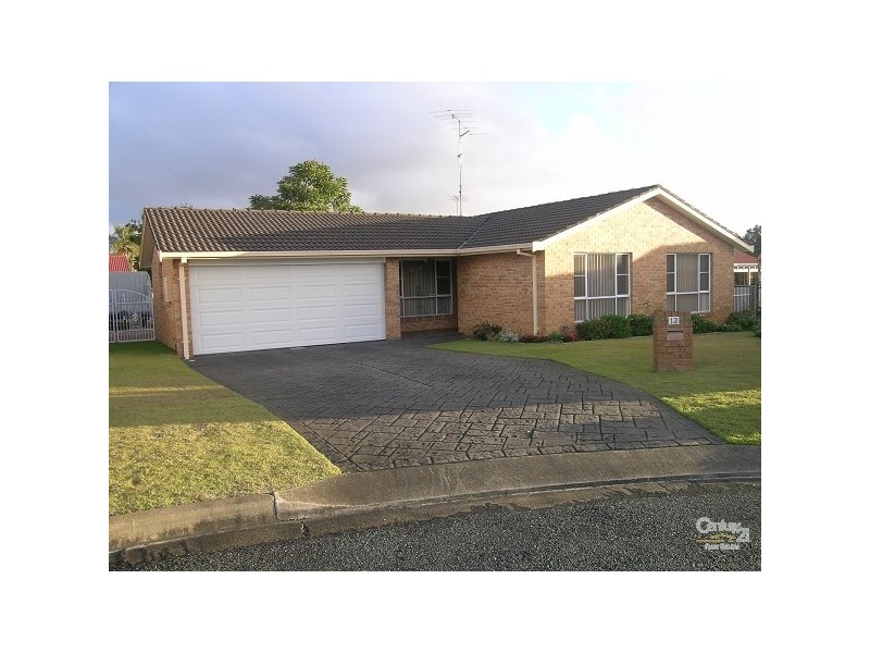 13 Woodward Place, Tuncurry NSW 2428