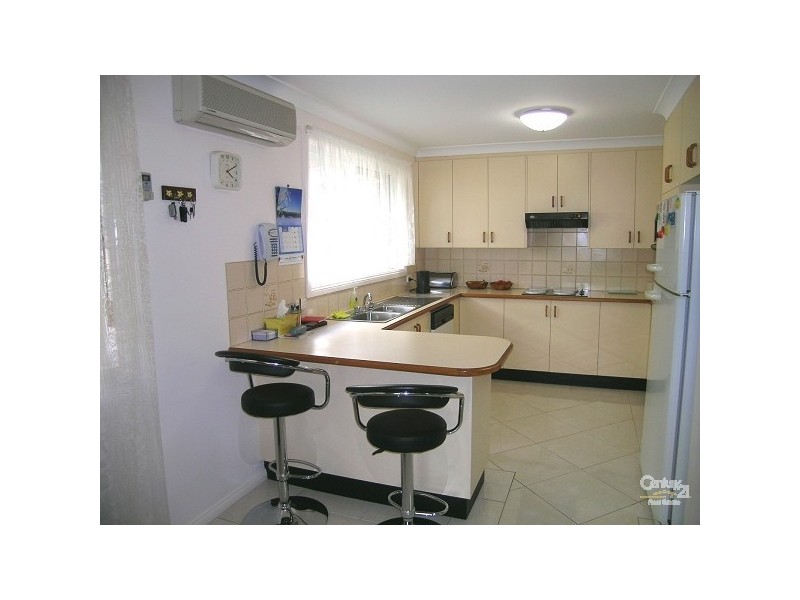 13 Woodward Place, Tuncurry NSW 2428