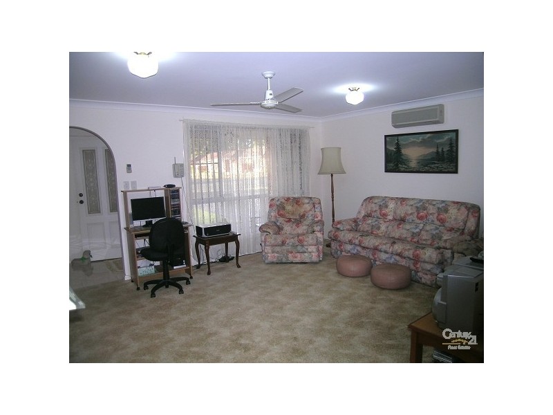 13 Woodward Place, Tuncurry NSW 2428