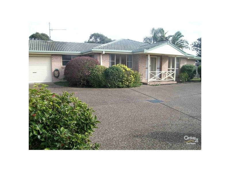 4/77 Hind Avenue, Forster NSW 2428