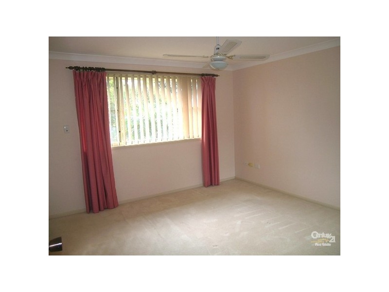 4/77 Hind Avenue, Forster NSW 2428