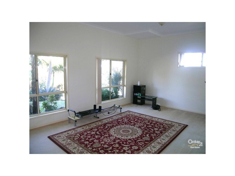 8 Bernhardt Close, Forster NSW 2428