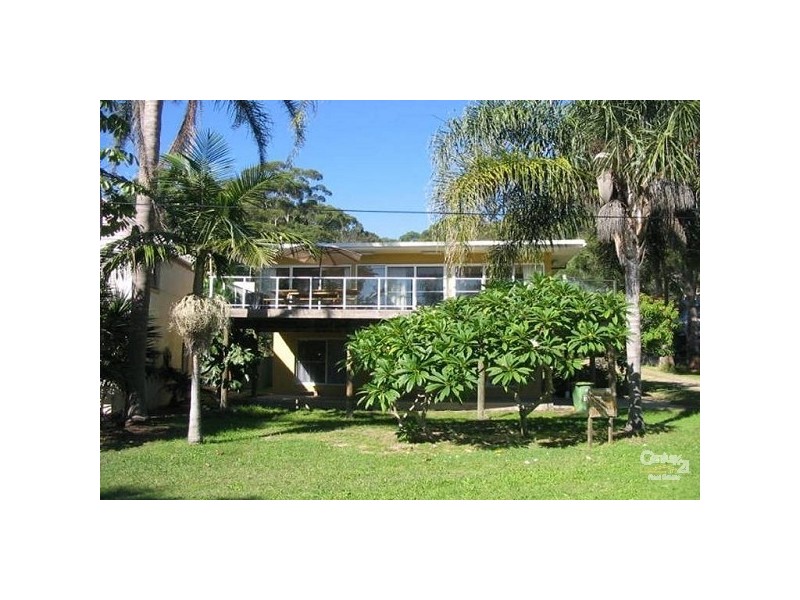 10 Amaroo Drive, Smiths Lake NSW 2428