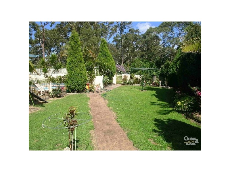 4 Carmona Lane, Forster NSW 2428