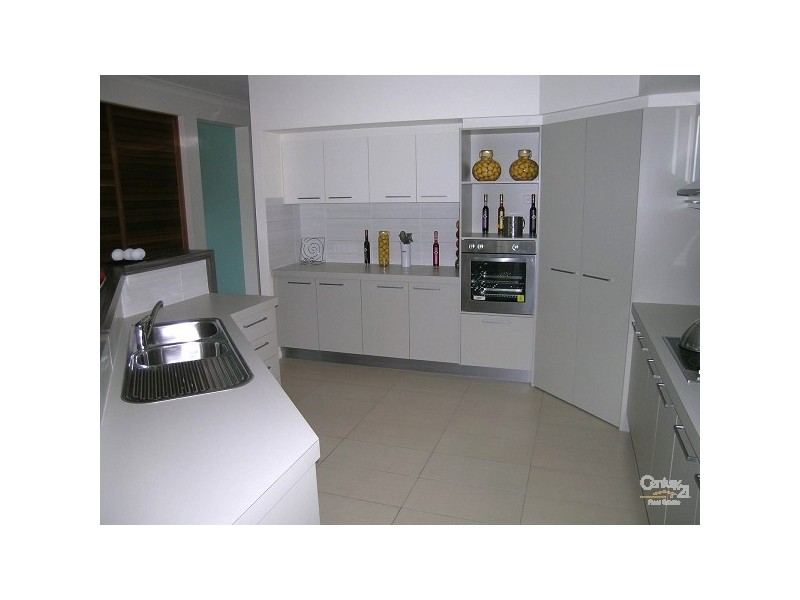 2 Fig Tree Court, Forster NSW 2428