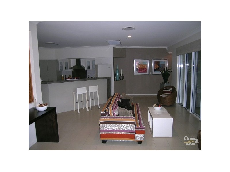 2 Fig Tree Court, Forster NSW 2428
