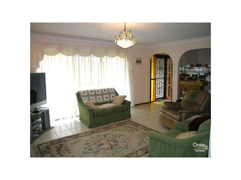 8 Wyuna Place, Forster NSW 2428