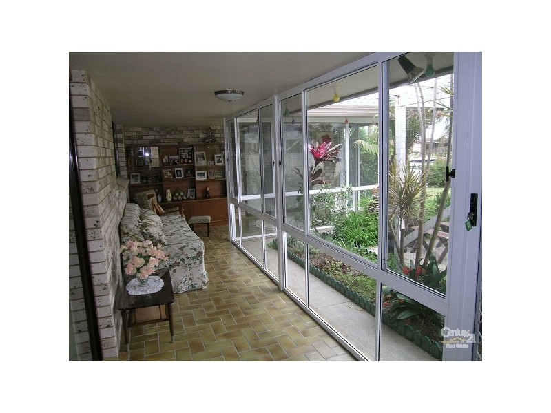 8 Wyuna Place, Forster NSW 2428