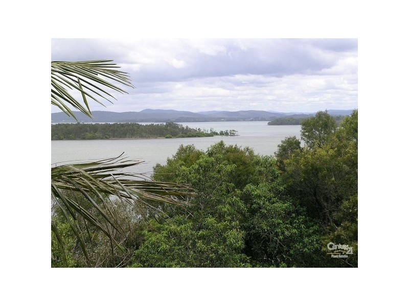 65 Green Point Drive, Green Point NSW 2428