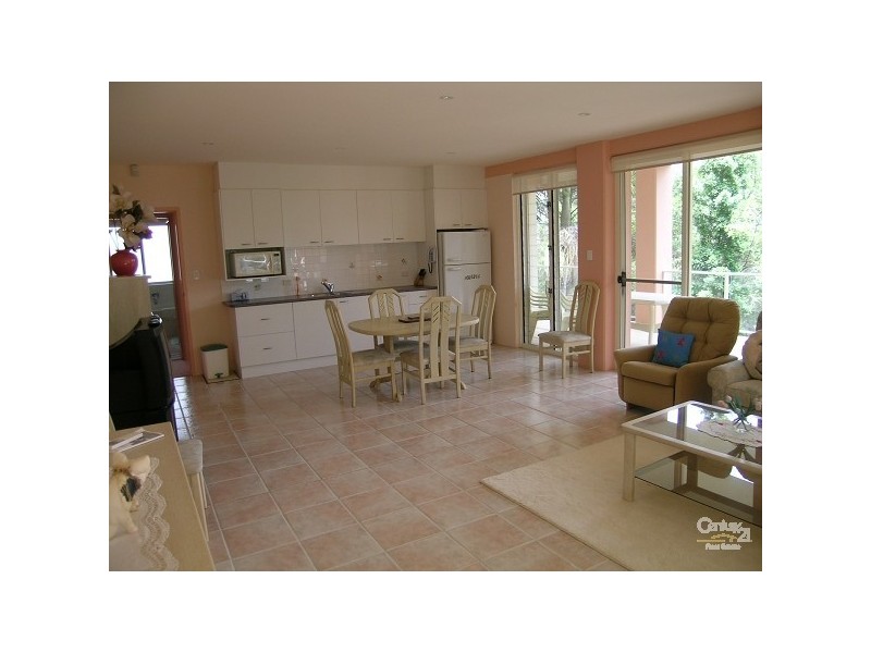 65 Green Point Drive, Green Point NSW 2428