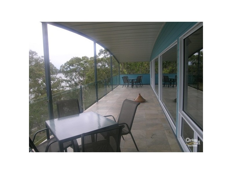 47 Green Point Drive, Green Point NSW 2428
