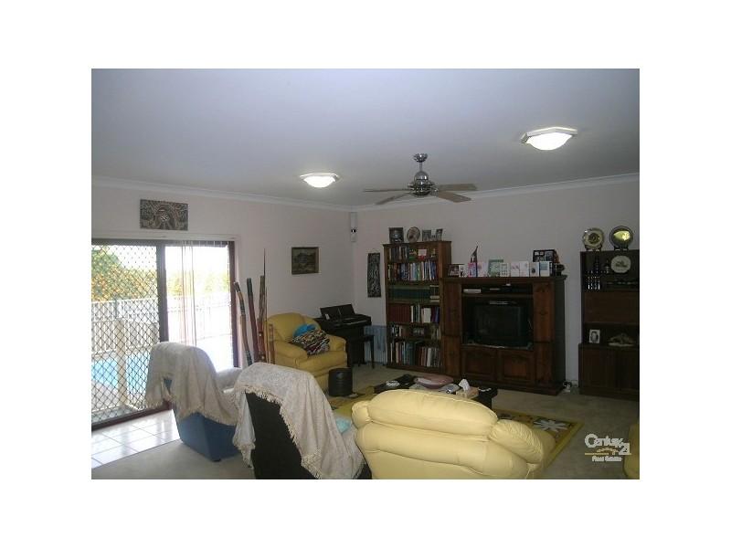 74 Mayers Drive, Tuncurry NSW 2428