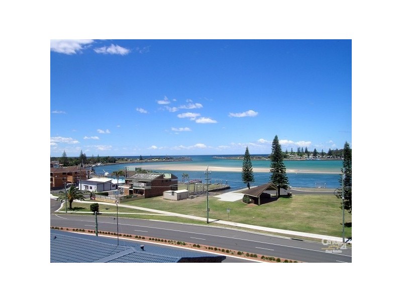 401/22 Manning Street, Tuncurry NSW 2428